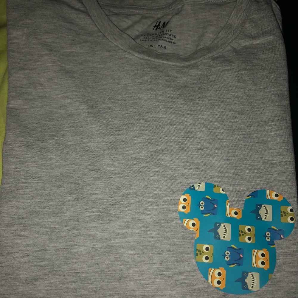 H&M grey shirt